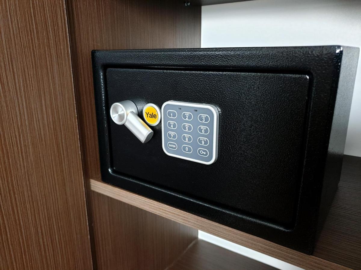 Executive Apartment Avantgarden Coresi Брашов Екстер'єр фото